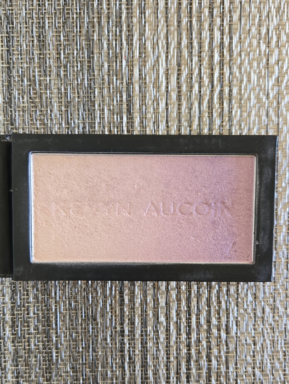 Kevyn Aucoin The Neo Limelight Ibiza Lilac Ombre Highlighter
